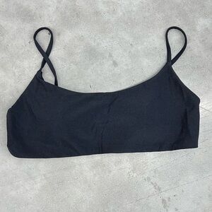 Lululemon sports bra - size medium